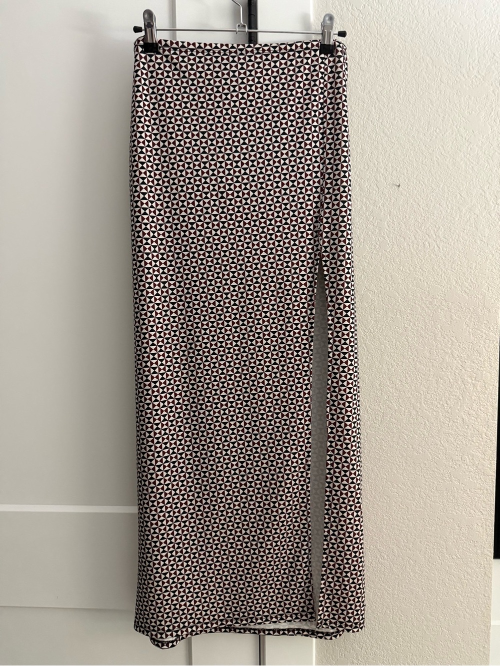 Urban Outfitters Geometric Triangle Side Slit Midi Skirt - Size M